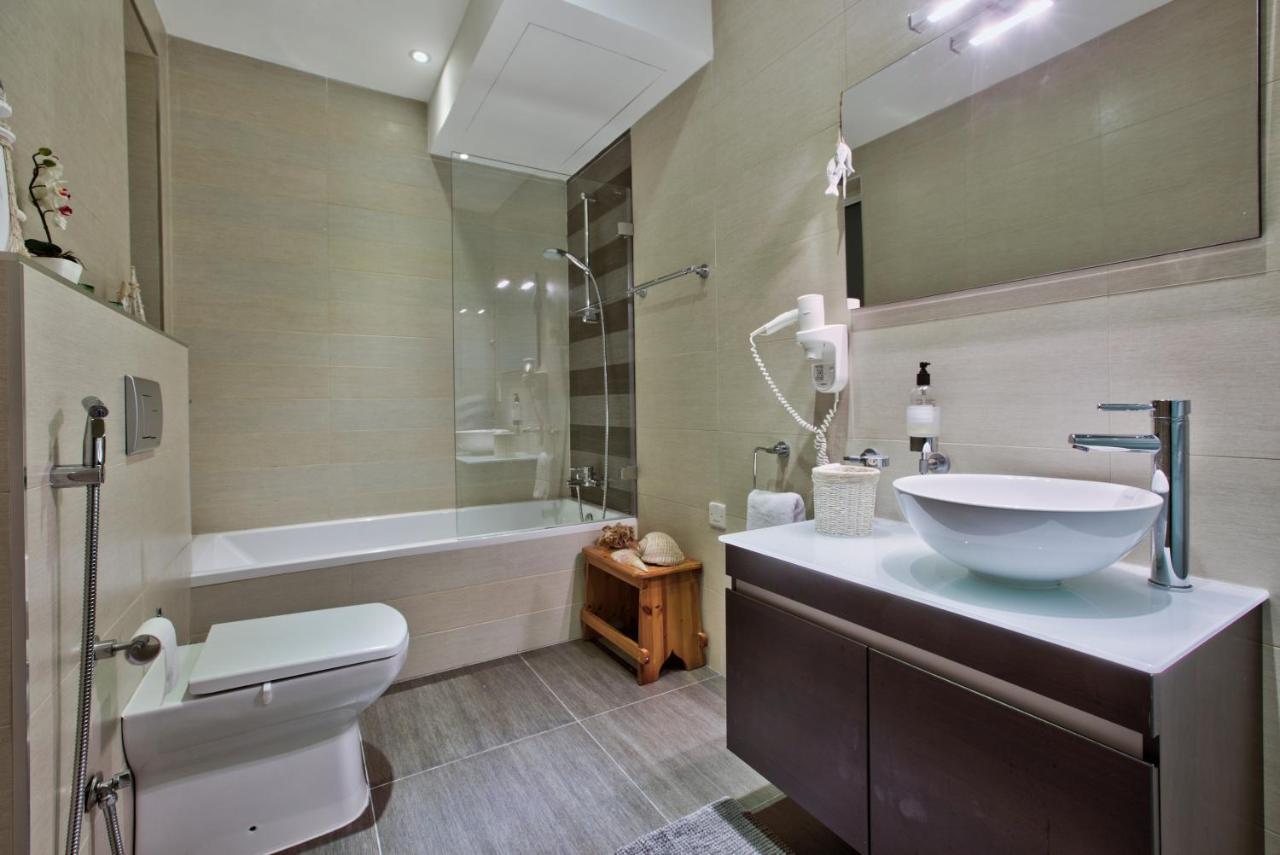 Bright And Central 2 Bedroom Apartment In Sliema Dış mekan fotoğraf