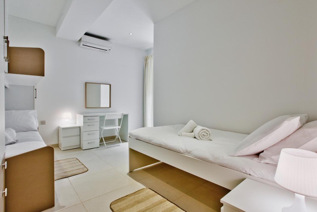 Bright And Central 2 Bedroom Apartment In Sliema Dış mekan fotoğraf